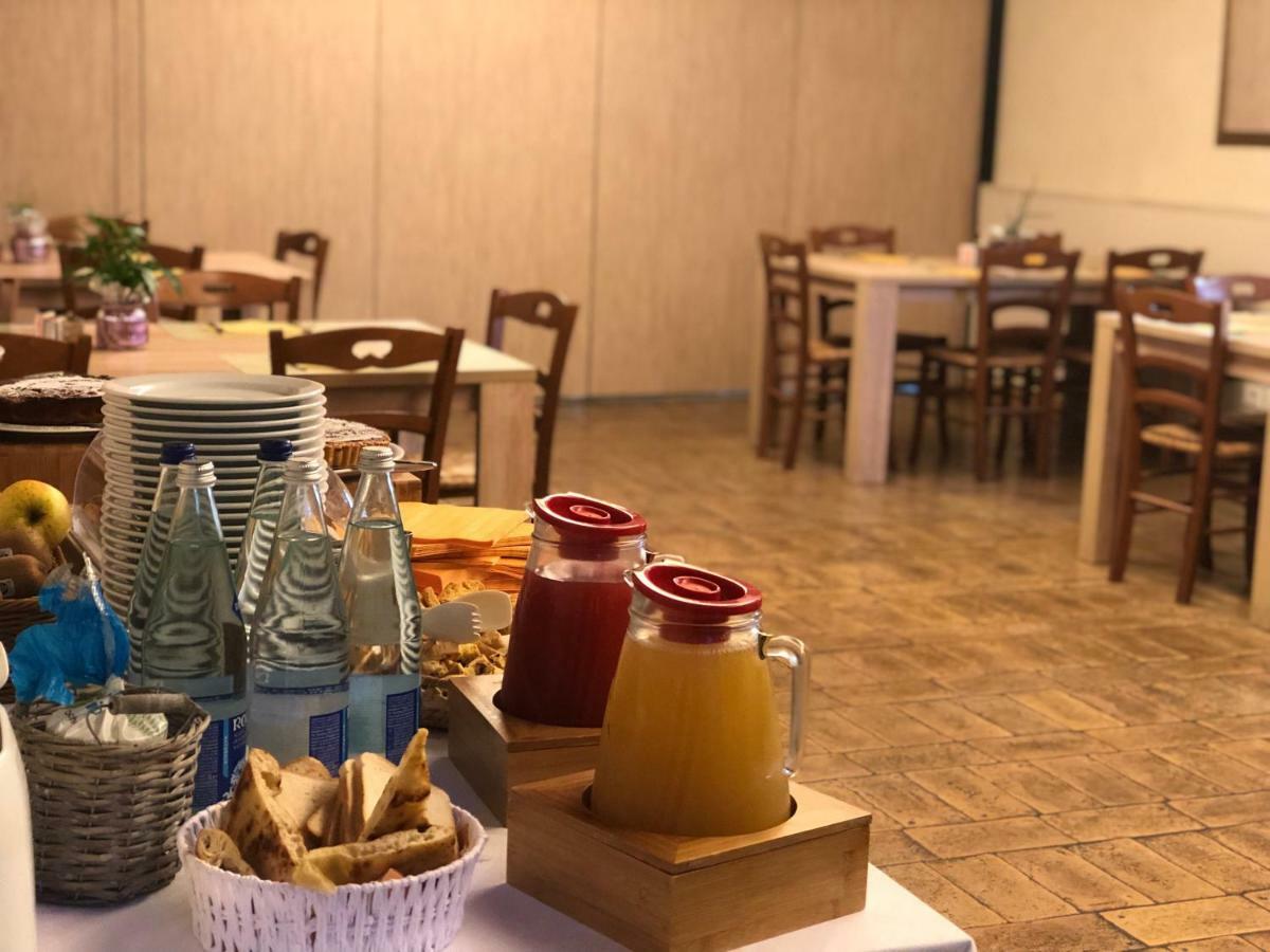 Hotel La Foresteria Abbadia di Fiastra Zewnętrze zdjęcie